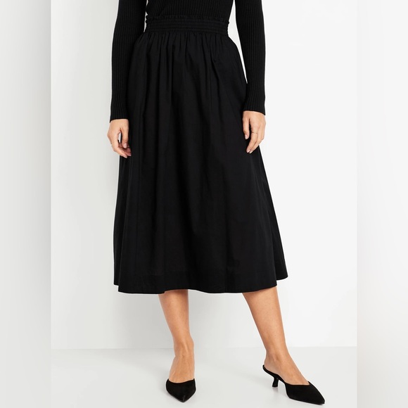 Old Navy Smocked Midi Skirt - Picture 2 of 7